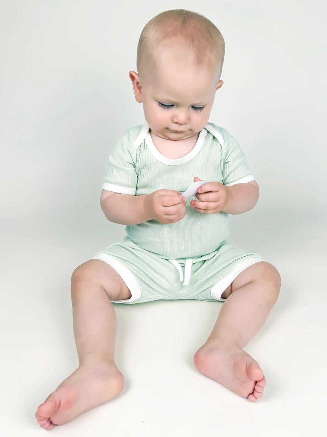 HINTINA Gender-Neutral Baby Shorts Outfits Summer Essentials for Boys Girls