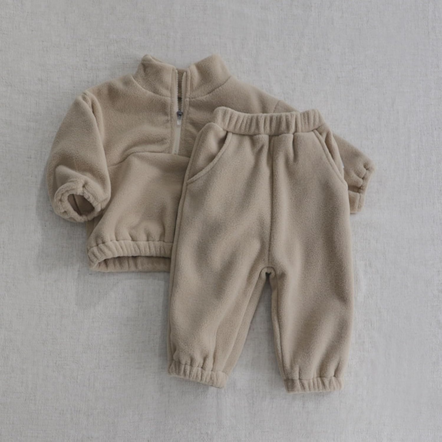 Kapsrqst 2PK Coral Velvet Turtleneck Set for toddlers