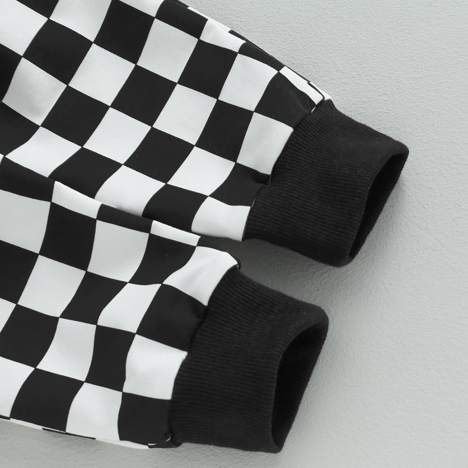 Style Meets Comfort Tucker Jr Checked Out-Pocket Set