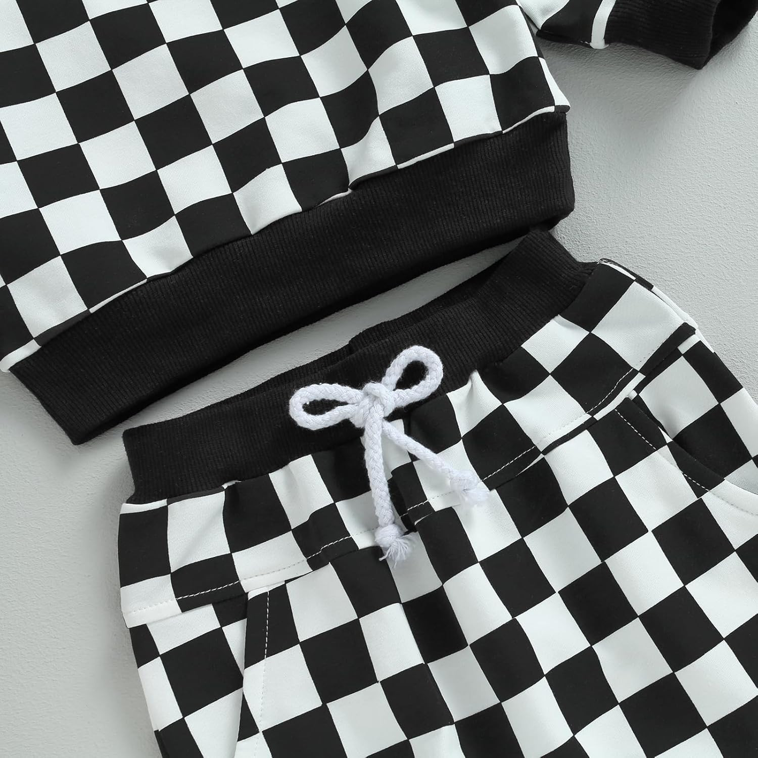 Style Meets Comfort Tucker Jr Checked Out-Pocket Set