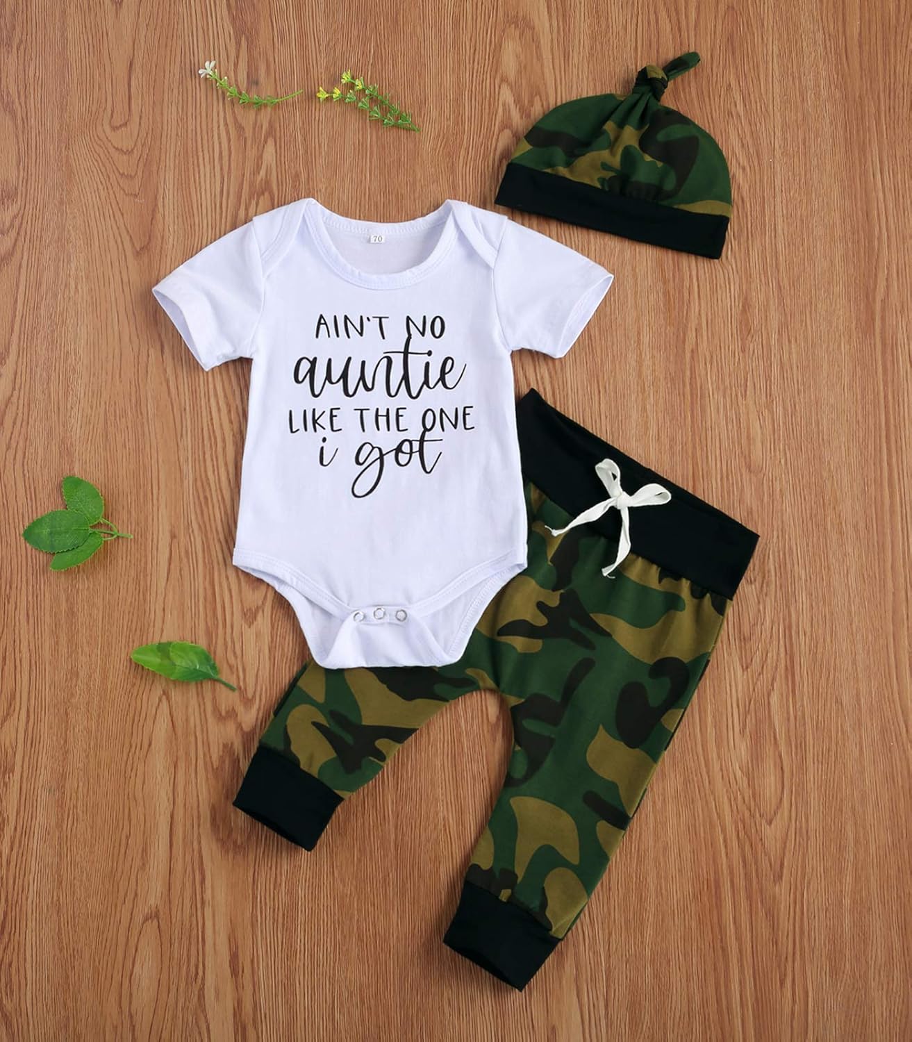 Madjtly Aint No Auntie Like The One I Get Baby Boys Rombper Set