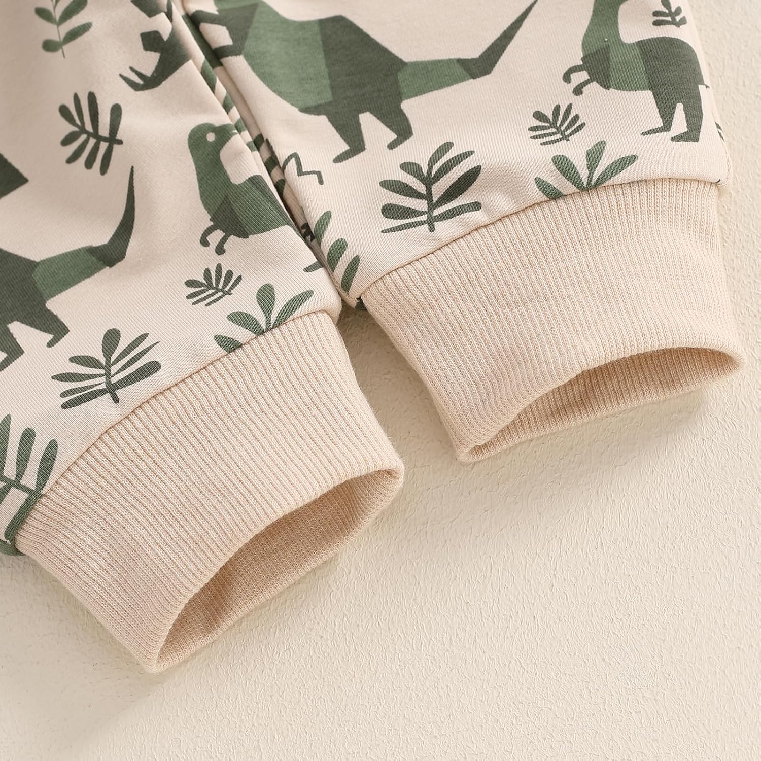 Cutie-Powered Toddler Boys 2-Piece Dinosaur Print Set